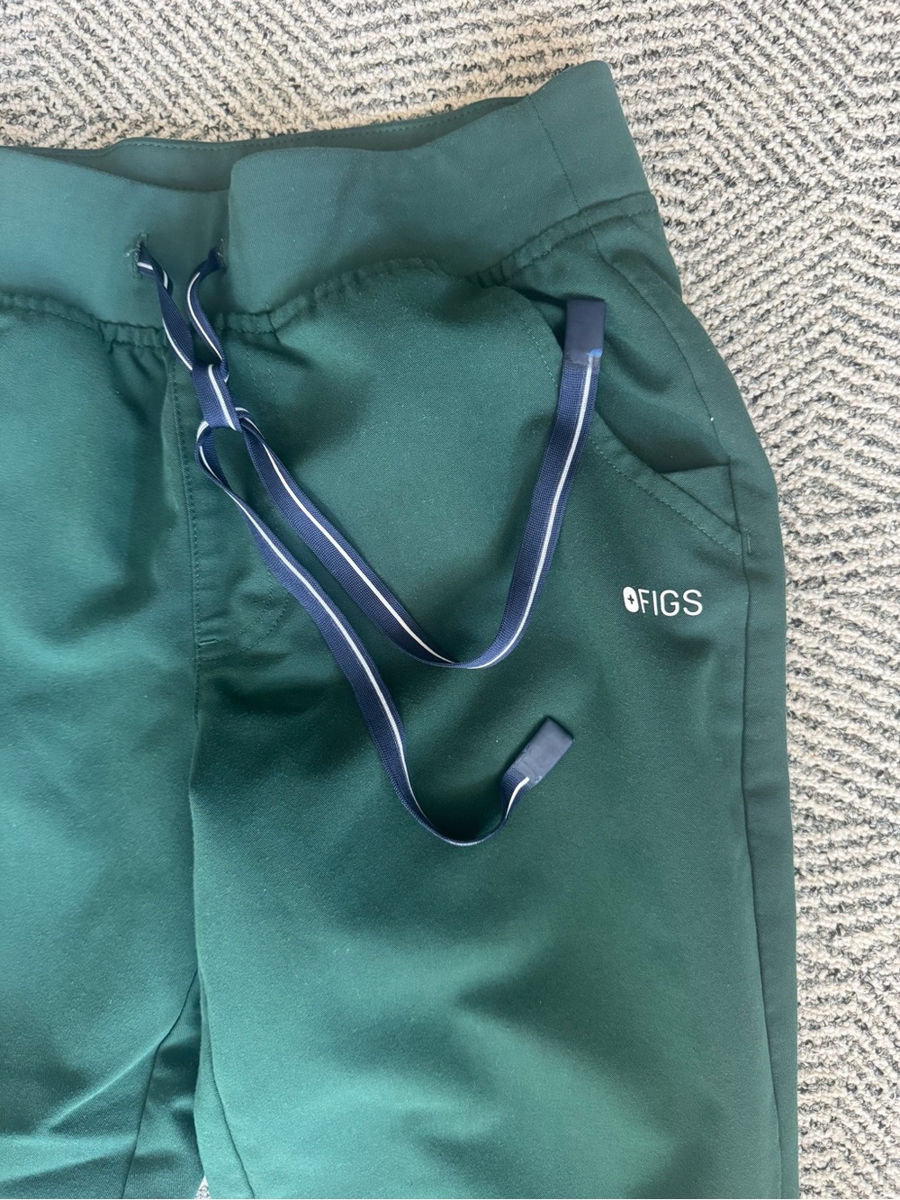 Figs Forest Green Jogger Scrub Pant Size XS - Picture 3 of 8